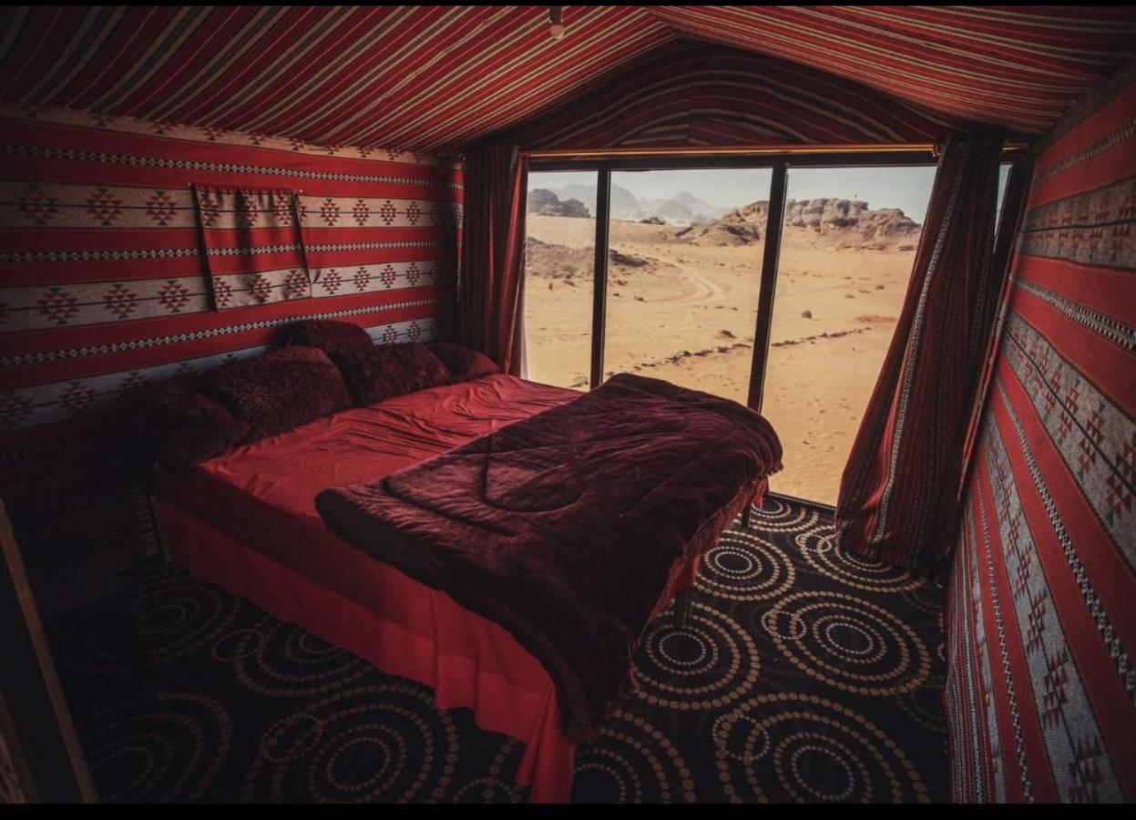 Wadi Rum Camels Camp Exterior foto